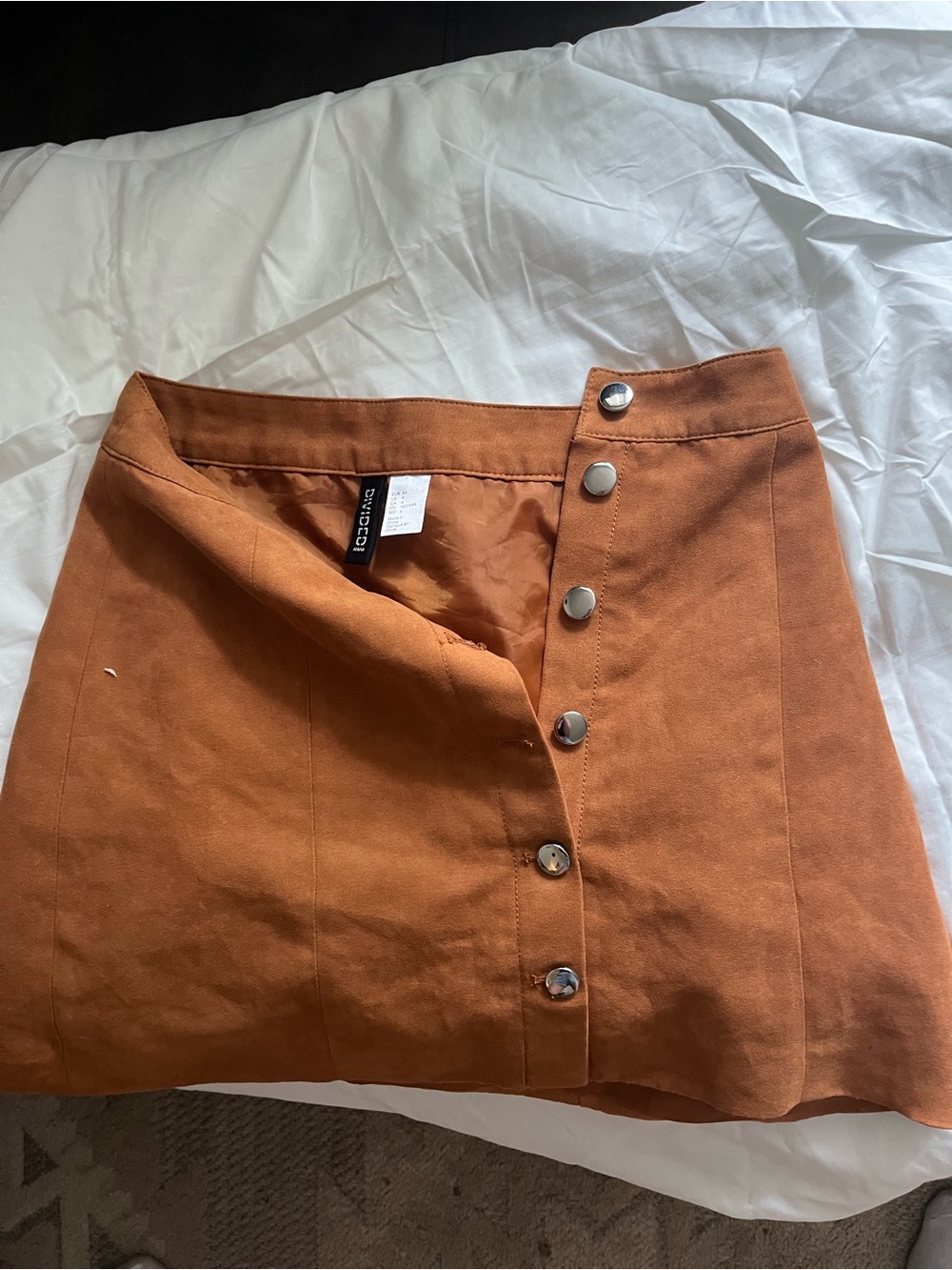 H&M Rust-Orange Button-Front Mini Skirt - Picture 2 of 4